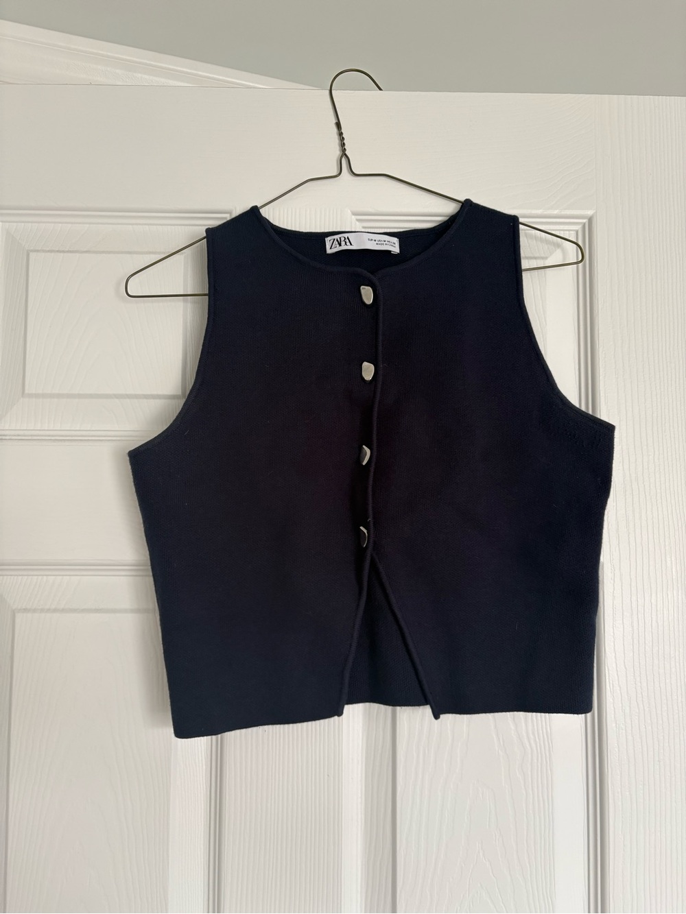 Zara Navy Blue Sleeveless Button-Front Knit Top
